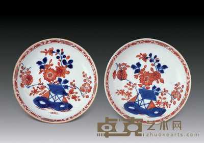 清康熙 青花矾红花卉碟（一对） 直径11cm